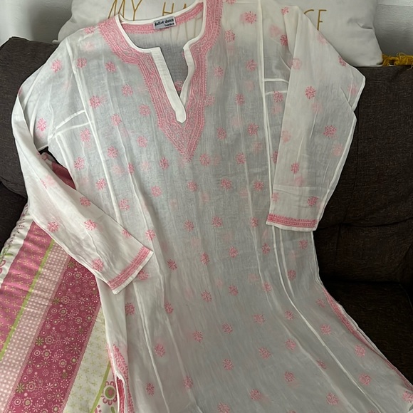 JULIET DUNN Hand Embroidered Sheer White and Pink Resort Cover Up NWOT - Picture 4 of 14